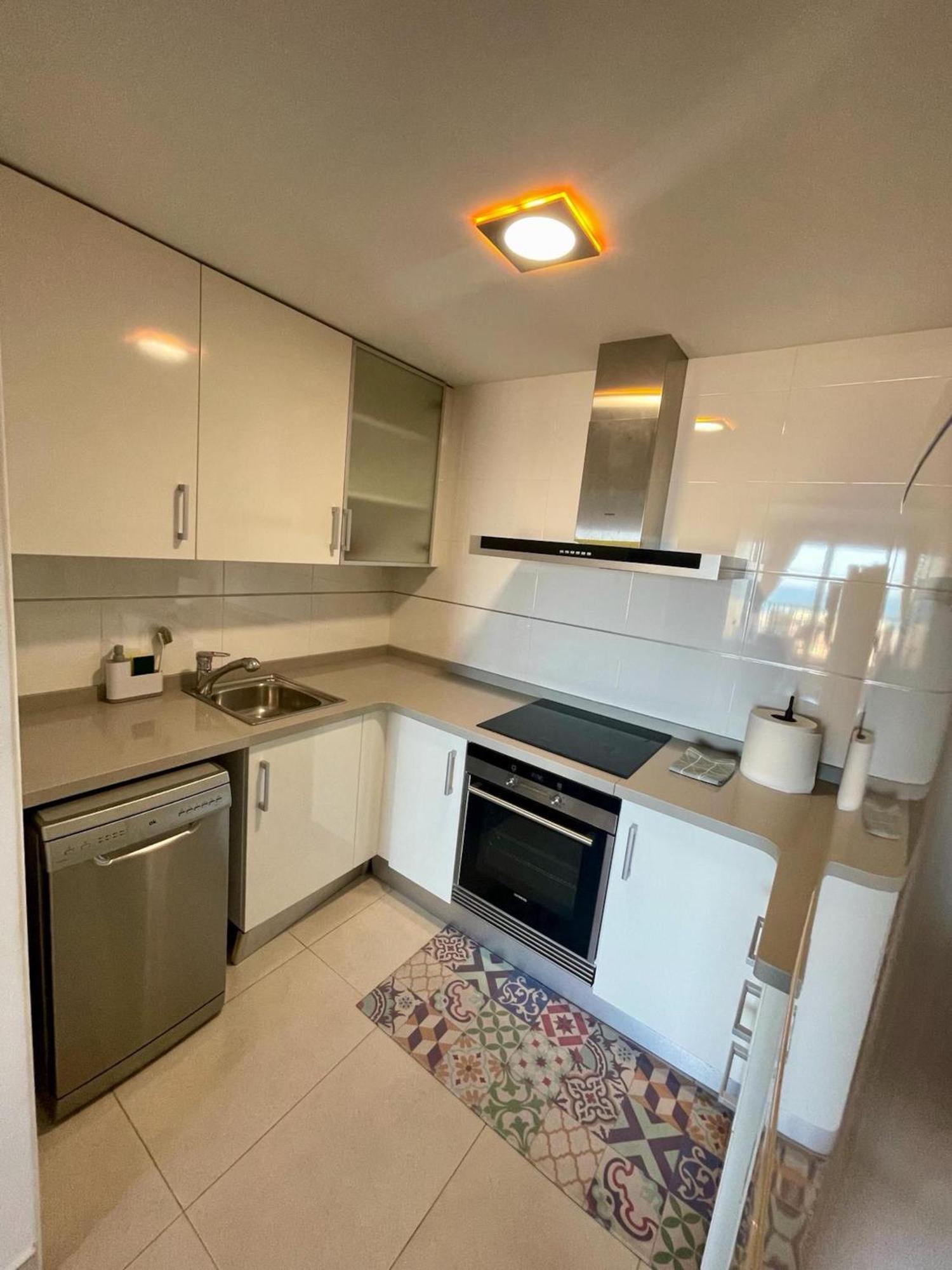 Sea View Apartment Sabbia Valensiya Dış mekan fotoğraf